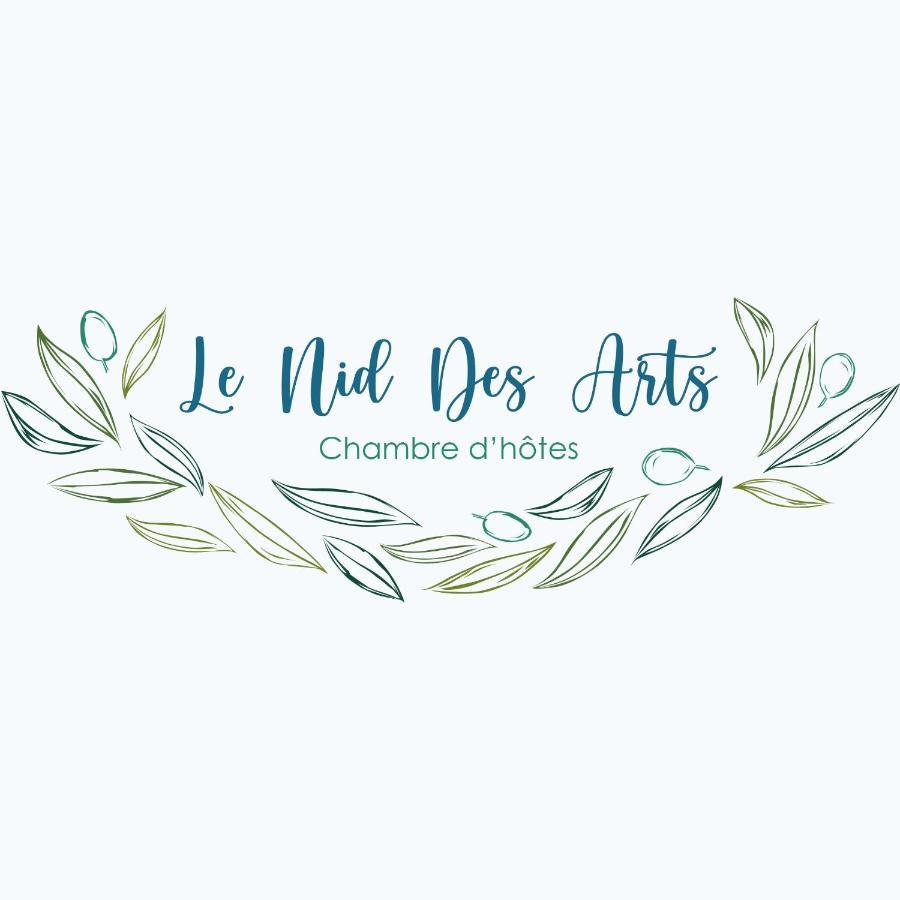 Le Nid Des Arts Bed and Breakfast Tourrettes Buitenkant foto